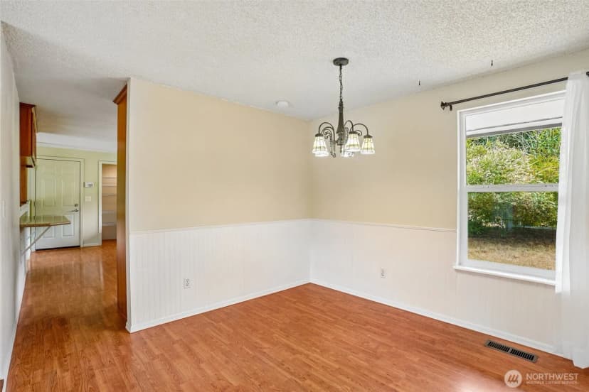 Property photo for 30803 168th Ave Se, Auburn photo 11