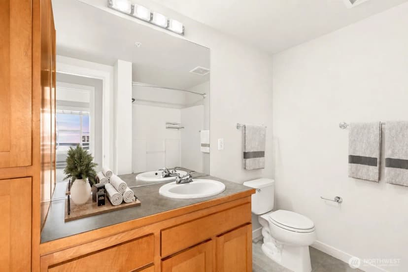 Property photo for 2607 Western Avenue #452, Seattle photo 8