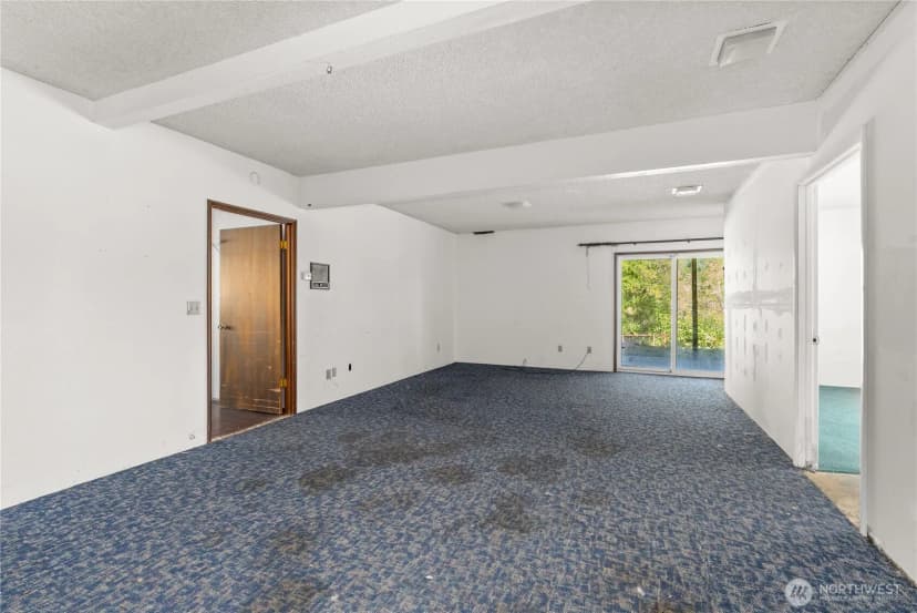 Property photo for 431 Highland Valley Road, Morton photo 24