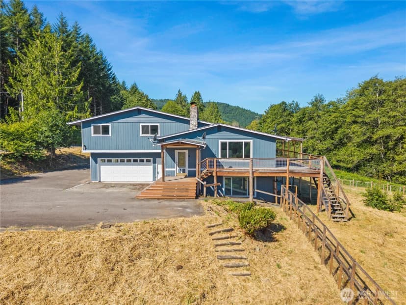 Property photo for 431 Highland Valley Road, Morton photo 2