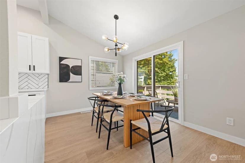 Property photo for 3602 24th Avenue W, Seattle photo 11