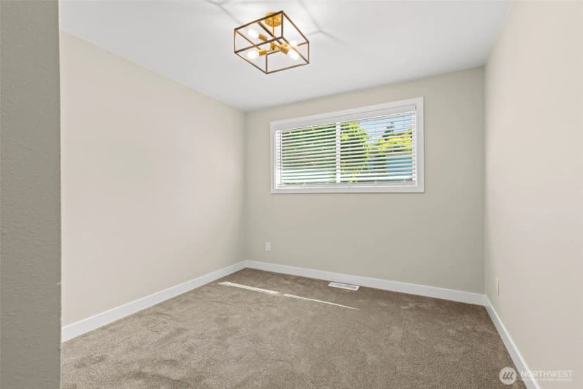 Property photo for 3602 24th Avenue W, Seattle photo 20