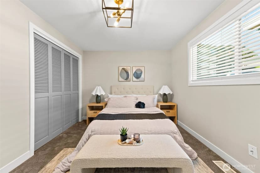Property photo for 3602 24th Avenue W, Seattle photo 16