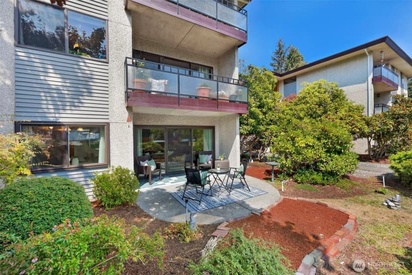 Property photo for 300 N 137th Street #a, Seattle photo 29