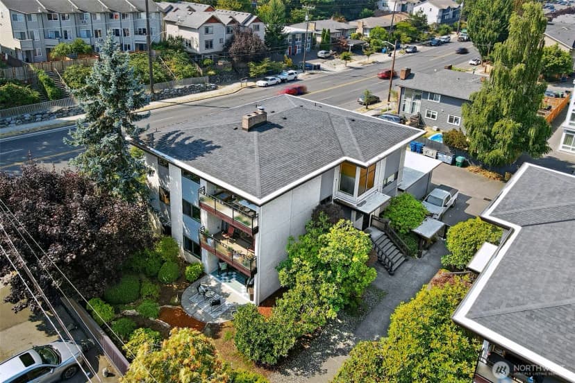 Property photo for 300 N 137th Street #a, Seattle photo 32
