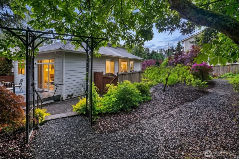 Property photo for 2515 141st Place Sw #a, Lynnwood photo 28