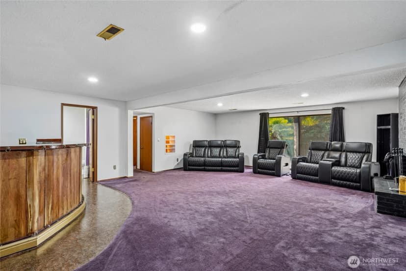 Property photo for 7503 John Dower Road W, Lakewood photo 23