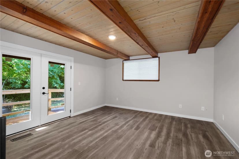 Property photo for 125 41st Avenue Ne, Olympia photo 9