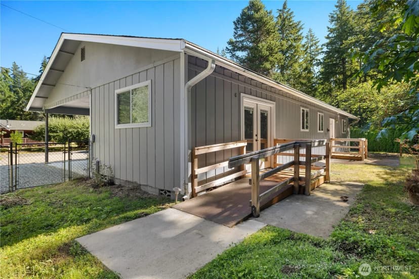 Property photo for 125 41st Avenue Ne, Olympia photo 24