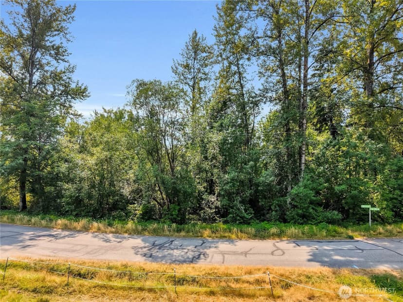 Property photo for 0 123xxx 202nd Place Se, Issaquah photo 13