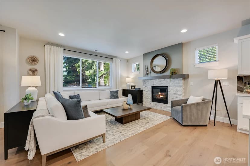 Property photo for 19213 Meridian Drive Se #cw 18, Bothell photo 13