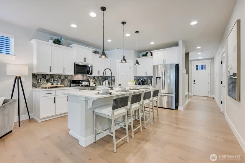 Property photo for 19213 Meridian Drive Se #cw 18, Bothell photo 10