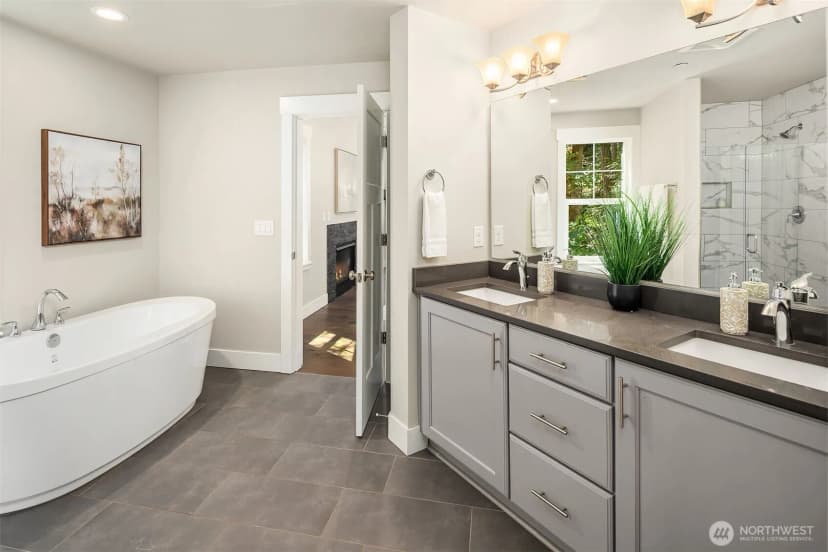 Property photo for 1090 218th Avenue Ne, Sammamish photo 15