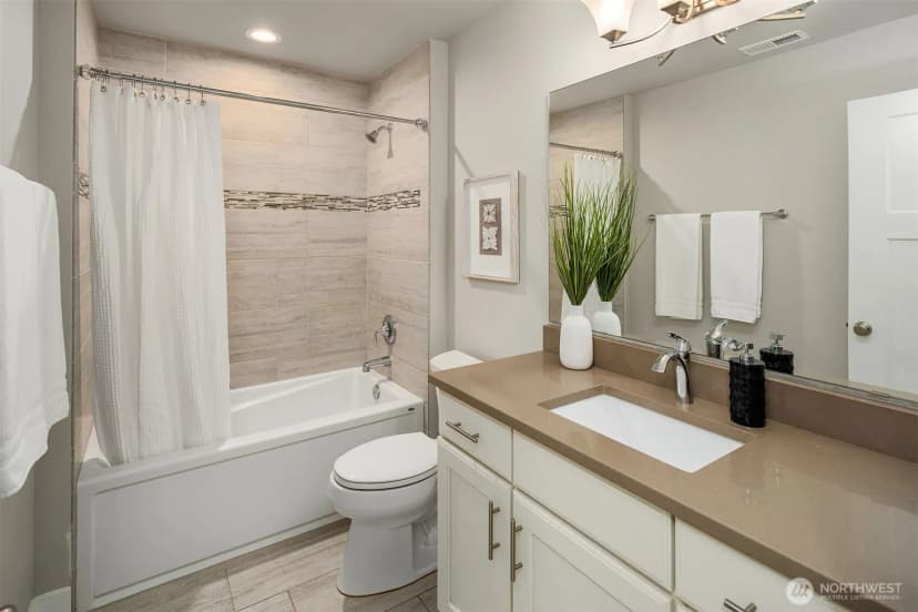 Property photo for 1090 218th Avenue Ne, Sammamish photo 21