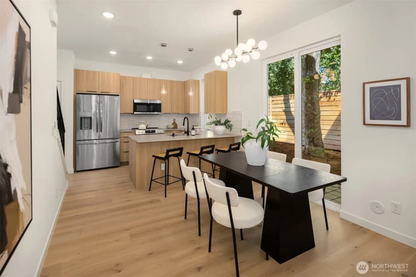 Property photo for 7330 25th Avenue Nw, Seattle photo 12