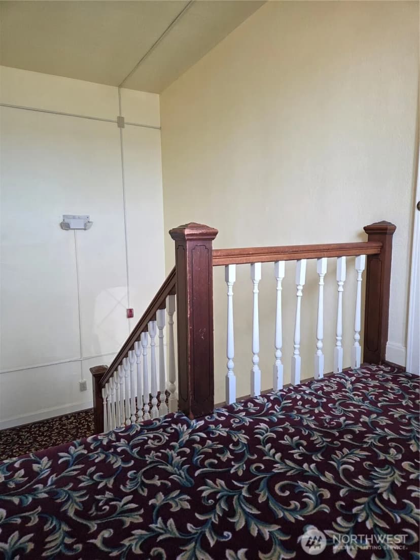Property photo for 2452 Alki Avenue Sw, Seattle photo 19