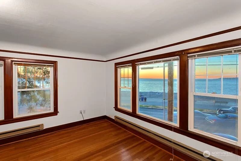 Property photo for 2452 Alki Avenue Sw, Seattle photo 12