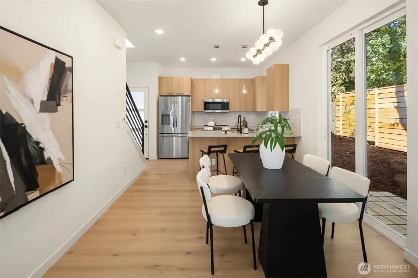 Property photo for 7330 25th Avenue Nw, Seattle photo 11