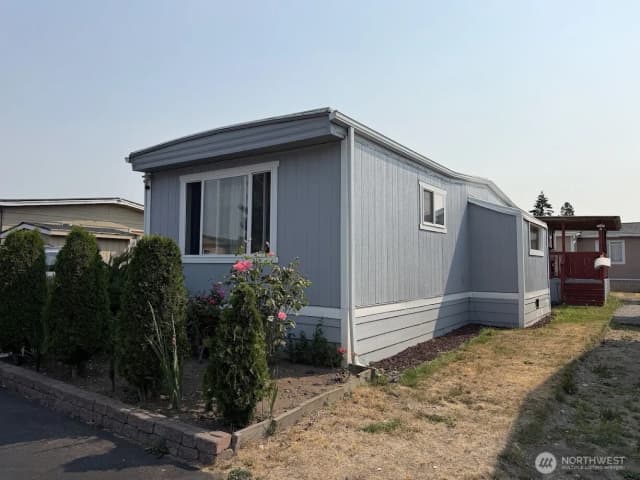 Property photo for 210 37th Street Se #105, Auburn