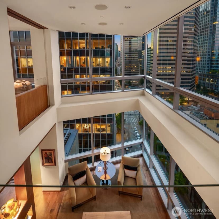Property photo for 715 2nd Avenue #1504, Seattle photo 16