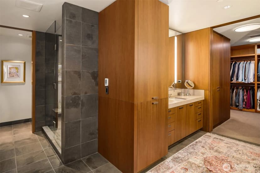 Property photo for 715 2nd Avenue #1504, Seattle photo 32