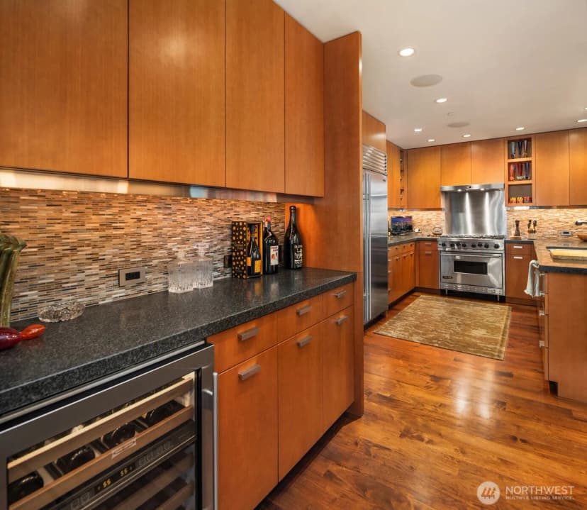 Property photo for 715 2nd Avenue #1504, Seattle photo 26