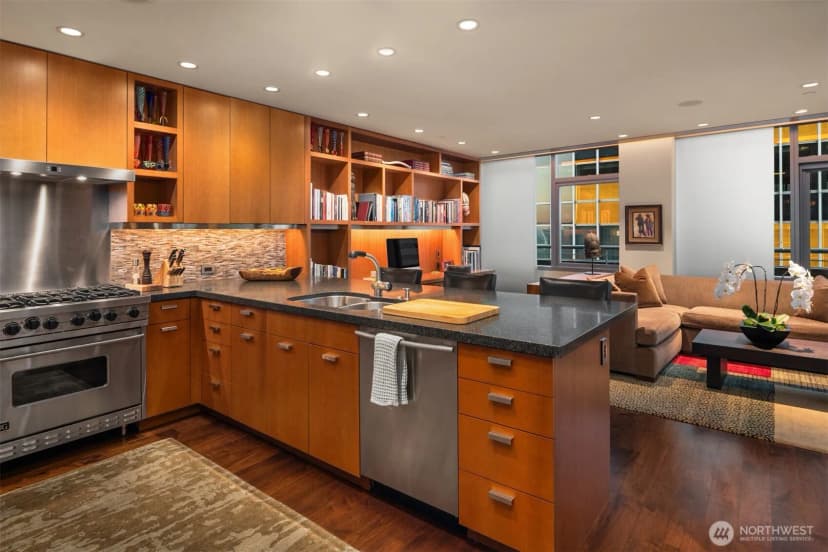 Property photo for 715 2nd Avenue #1504, Seattle photo 22