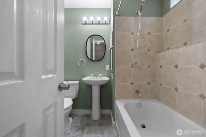 Property photo for 3331 Se Summer Place, Port Orchard photo 24