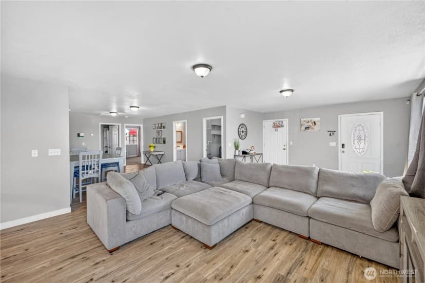 Property photo for 609 Eagle Nest Drive, Granger photo 10