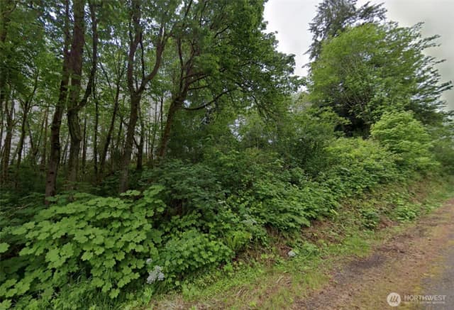 Property photo for 99 Airport Road, Raymond
