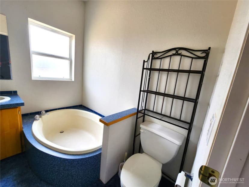 Property photo for 36 Sourdough Road E, Tonasket photo 9