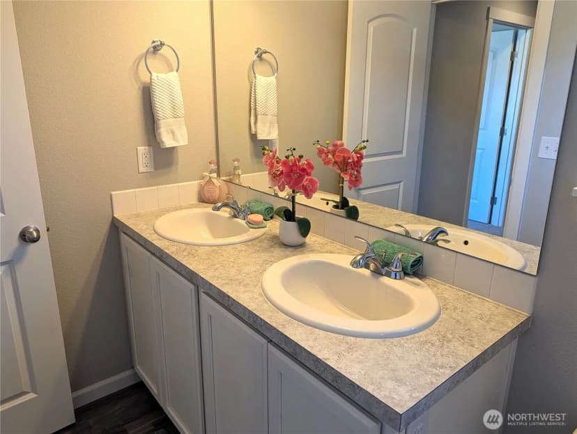 Property photo for 8406 57th Place Ne, Marysville photo 27