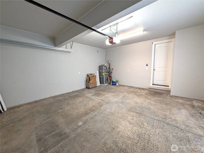 Property photo for 8406 57th Place Ne, Marysville photo 33