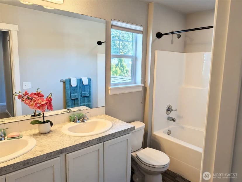 Property photo for 8406 57th Place Ne, Marysville photo 26