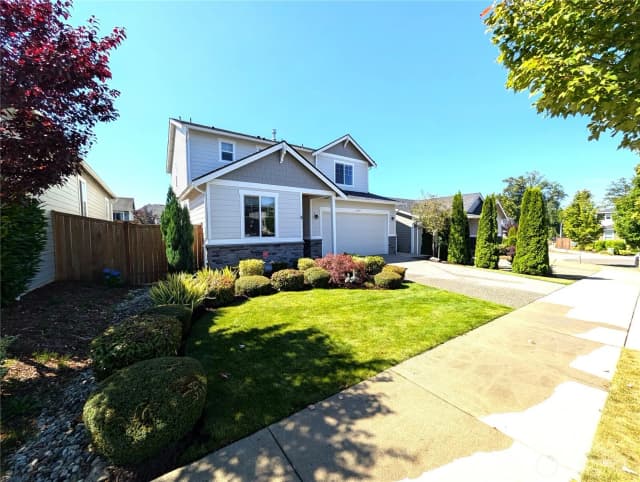 Property photo for 8406 57th Place Ne, Marysville photo 2