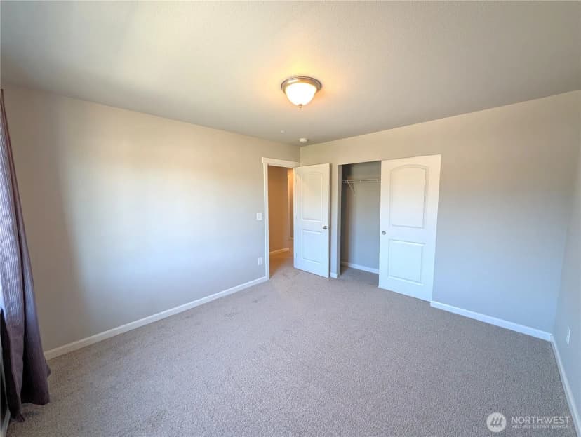 Property photo for 8406 57th Place Ne, Marysville photo 23