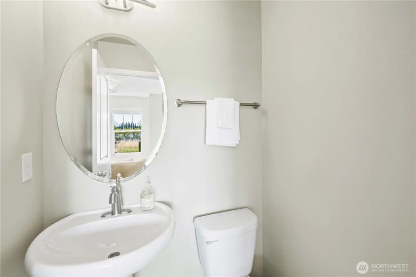 Property photo for 1912 113th Place Se, Everett photo 27