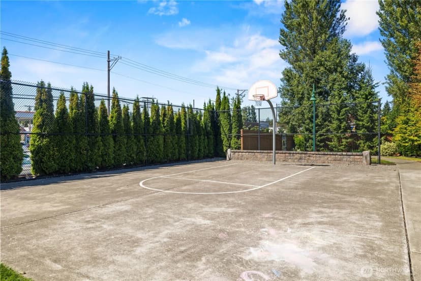 Property photo for 1912 113th Place Se, Everett photo 34