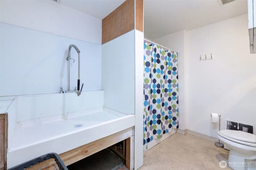 Property photo for 931 N Gale Avenue, East Wenatchee photo 32