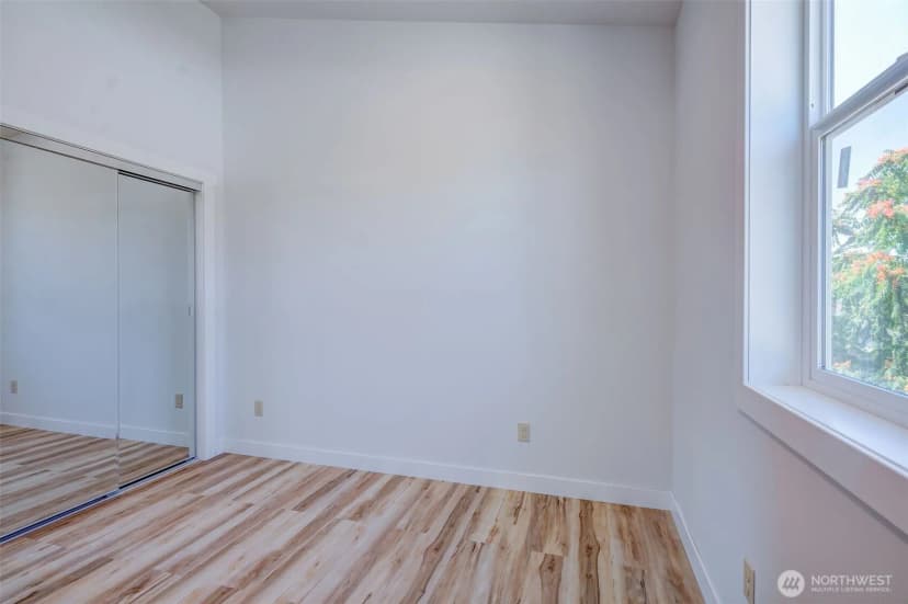 Property photo for 931 N Gale Avenue, East Wenatchee photo 19