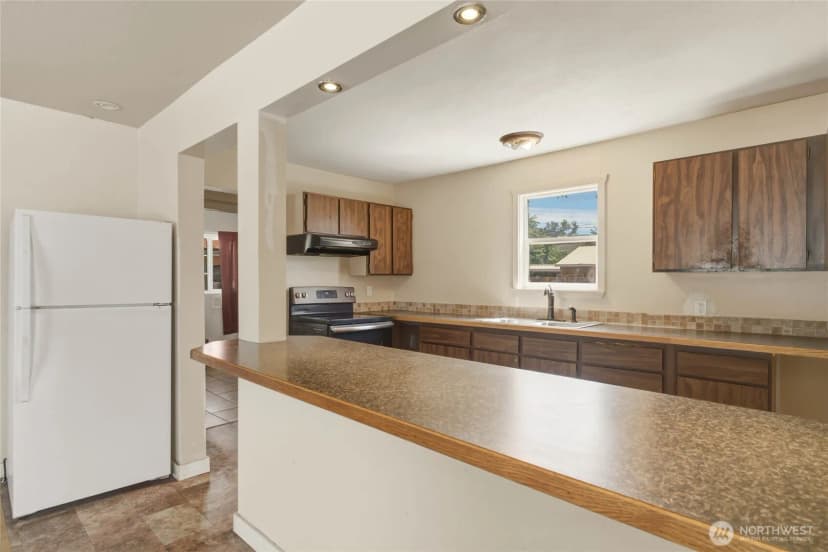 Property photo for 801 Peachey Street, Wenatchee photo 8