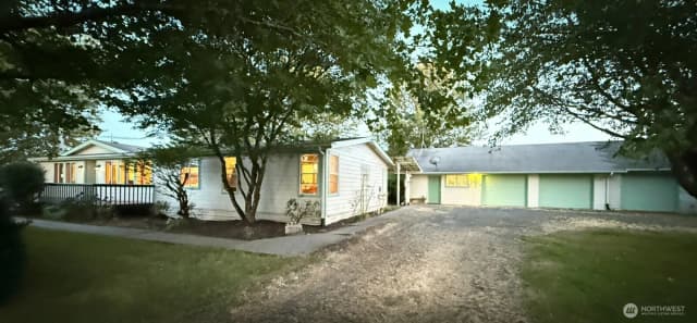 Property photo for 179 Bay Road, Winlock