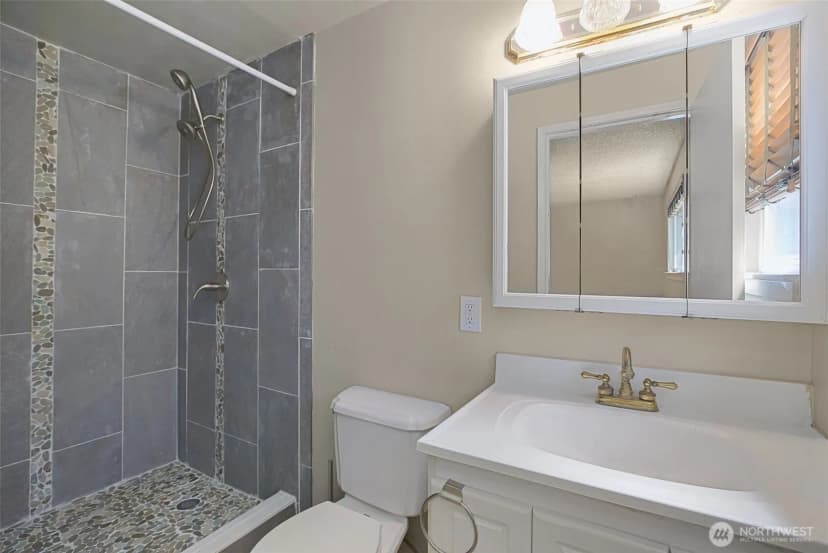 Property photo for 3527 S 262nd Street, Kent photo 16