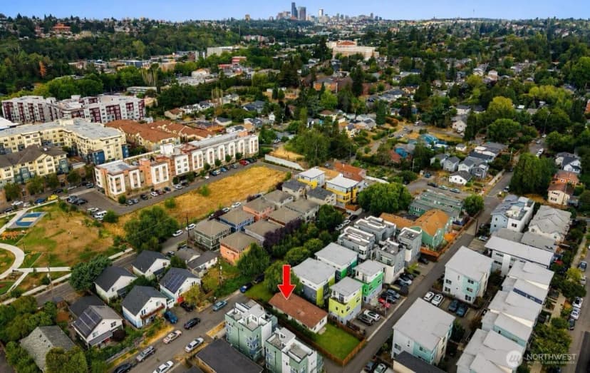 Property photo for 3632 36th Avenue S, Seattle photo 9