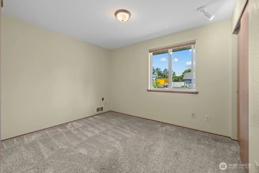 Property photo for 10108 3rd Place Se, Lake Stevens photo 16