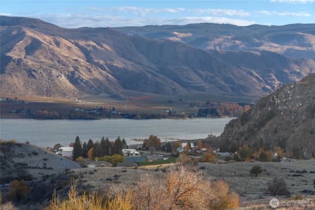 Property photo for 0 Auvil Avenue, Entiat