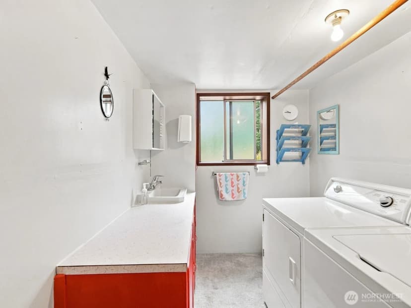 Property photo for 1839 N 185th Street, Shoreline photo 8