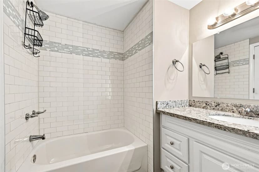Property photo for 13104 Ridge Circle E, Bonney Lake photo 15