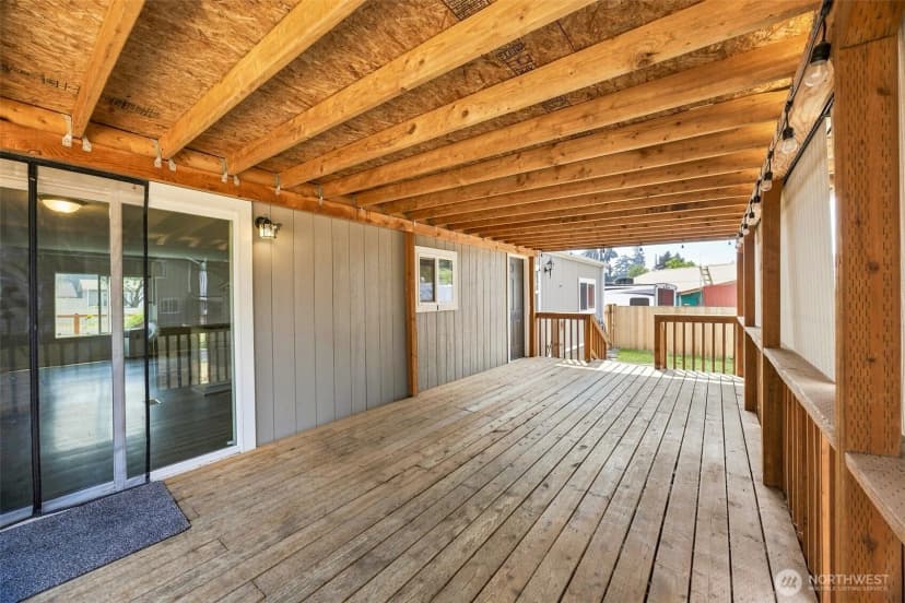 Property photo for 13104 Ridge Circle E, Bonney Lake photo 22
