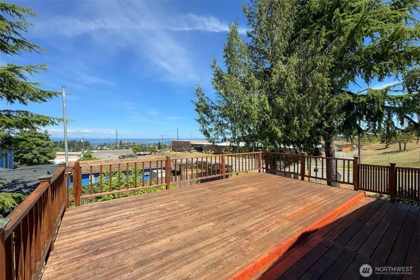 Property photo for 2610 S Washington Street, Port Angeles photo 9
